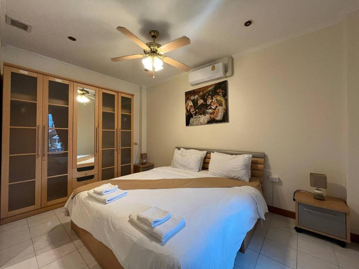 2-3br Huge Pool, Bbq, 300m-beach, 5 Mins To Walking Street Villa