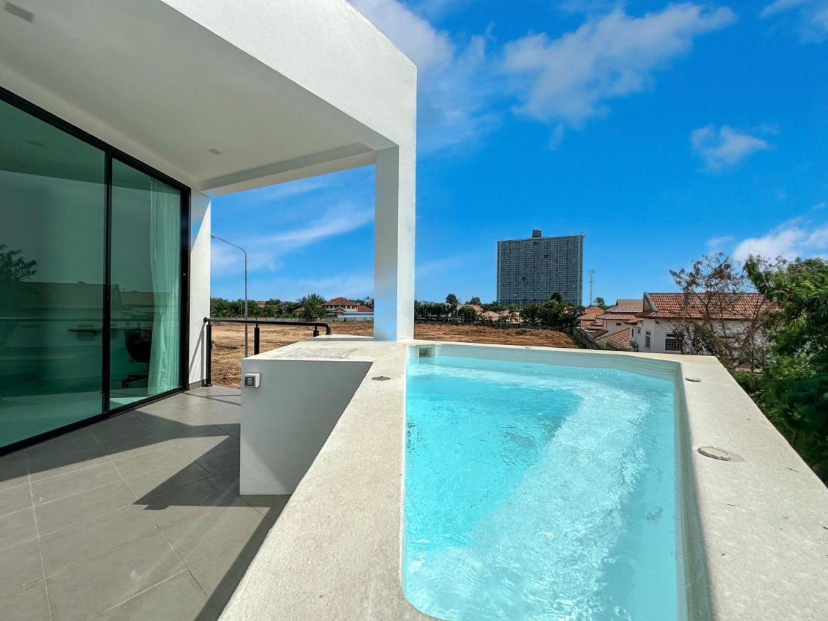 Villa Chateau Dale Pool 177 Nearby Walking Street *