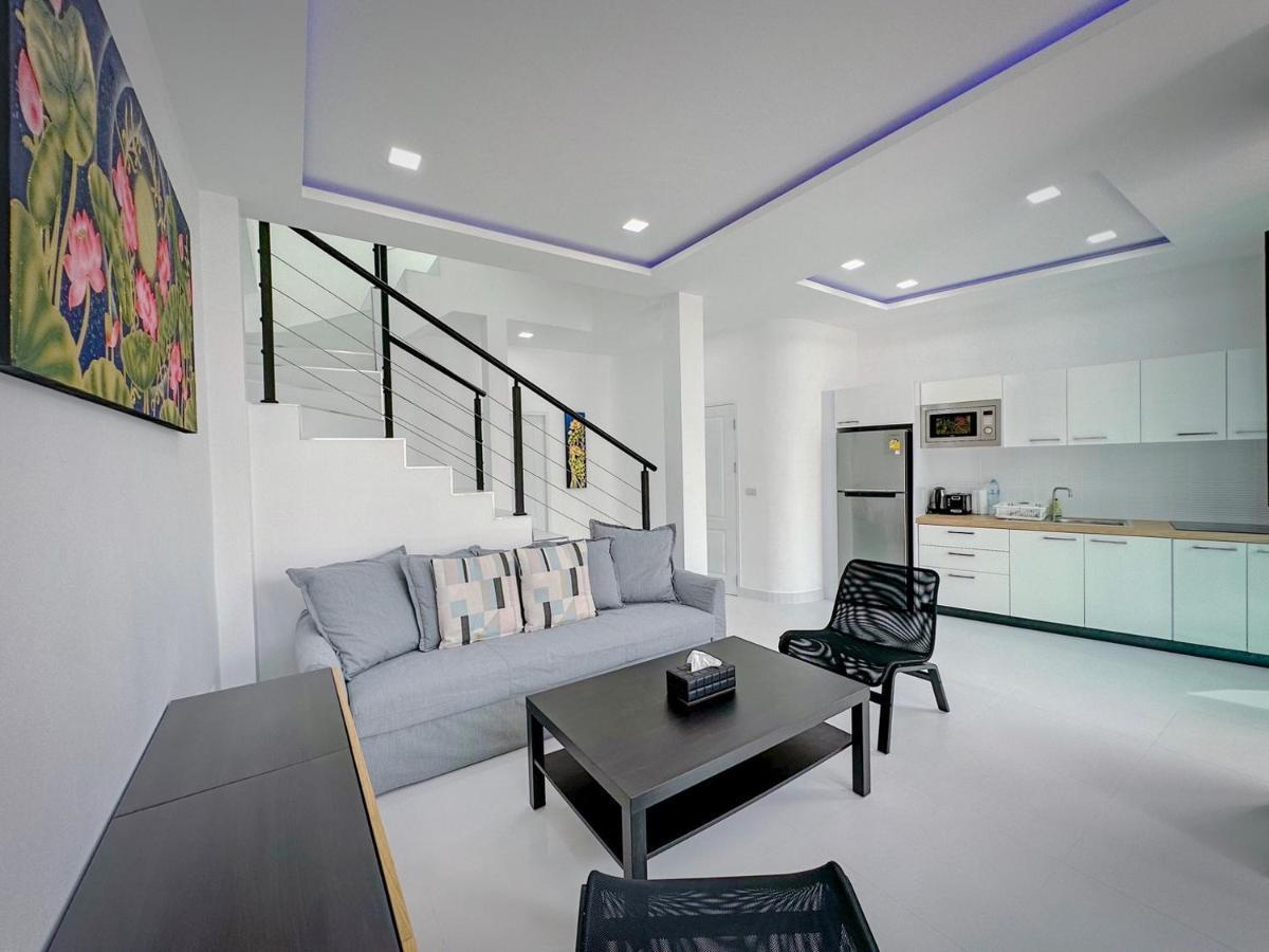 Chateau Dale Pool 177 Nearby Walking Street Pattaya