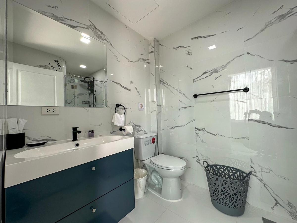 Chateau Dale Pool 177 Nearby Walking Street Pattaya