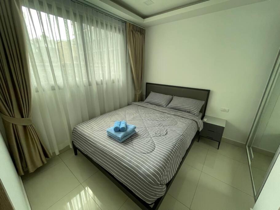 Exclusive Arcadia - Amazing Pools & Gardens, Gym, Sauna, Waterfalls, Jacuzzi, Fast Internet