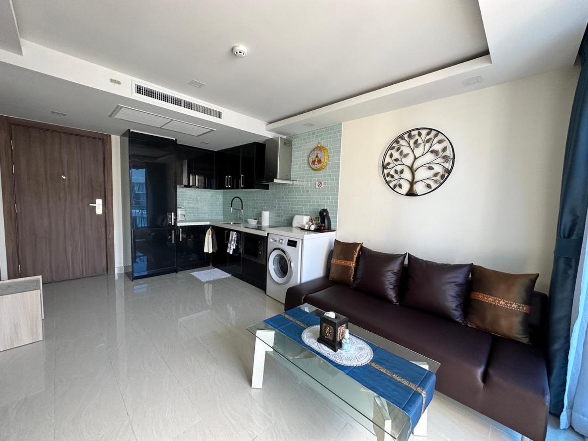 Apartment Luxury Business Suits In Grand Avenue By Estates