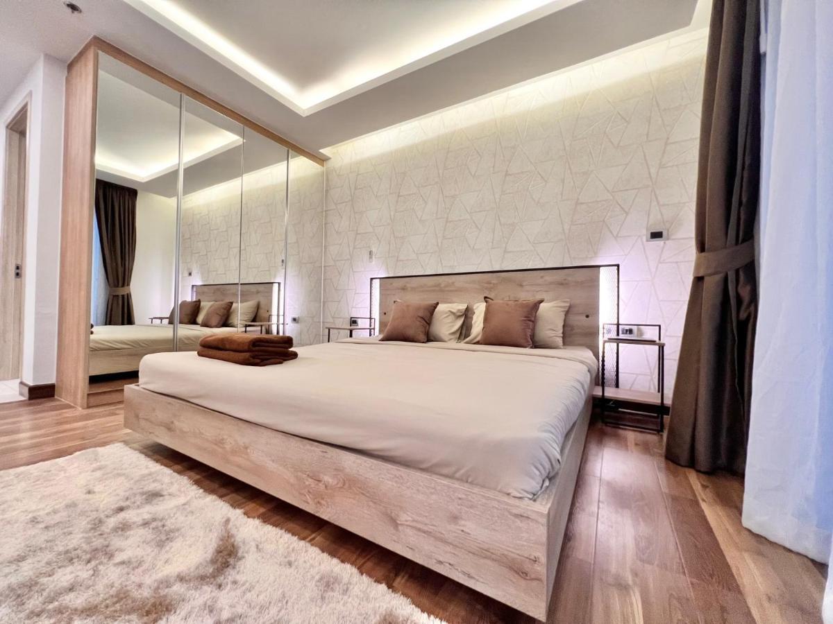 Apartment Hill & Sea View In Peak Tower Pattaya