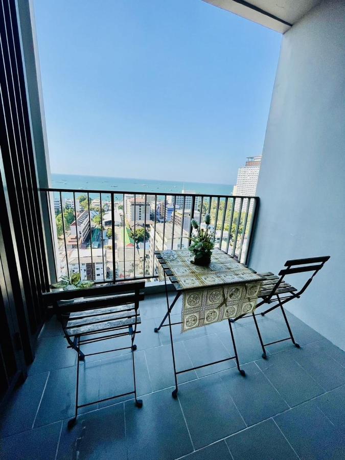 The Base Luxury Apartment *