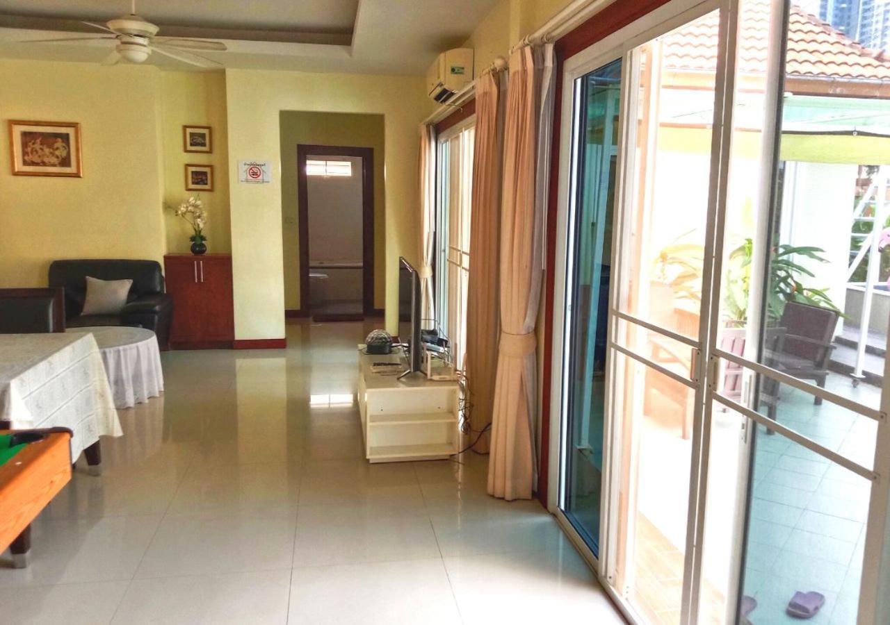 Baronial Pool Villas