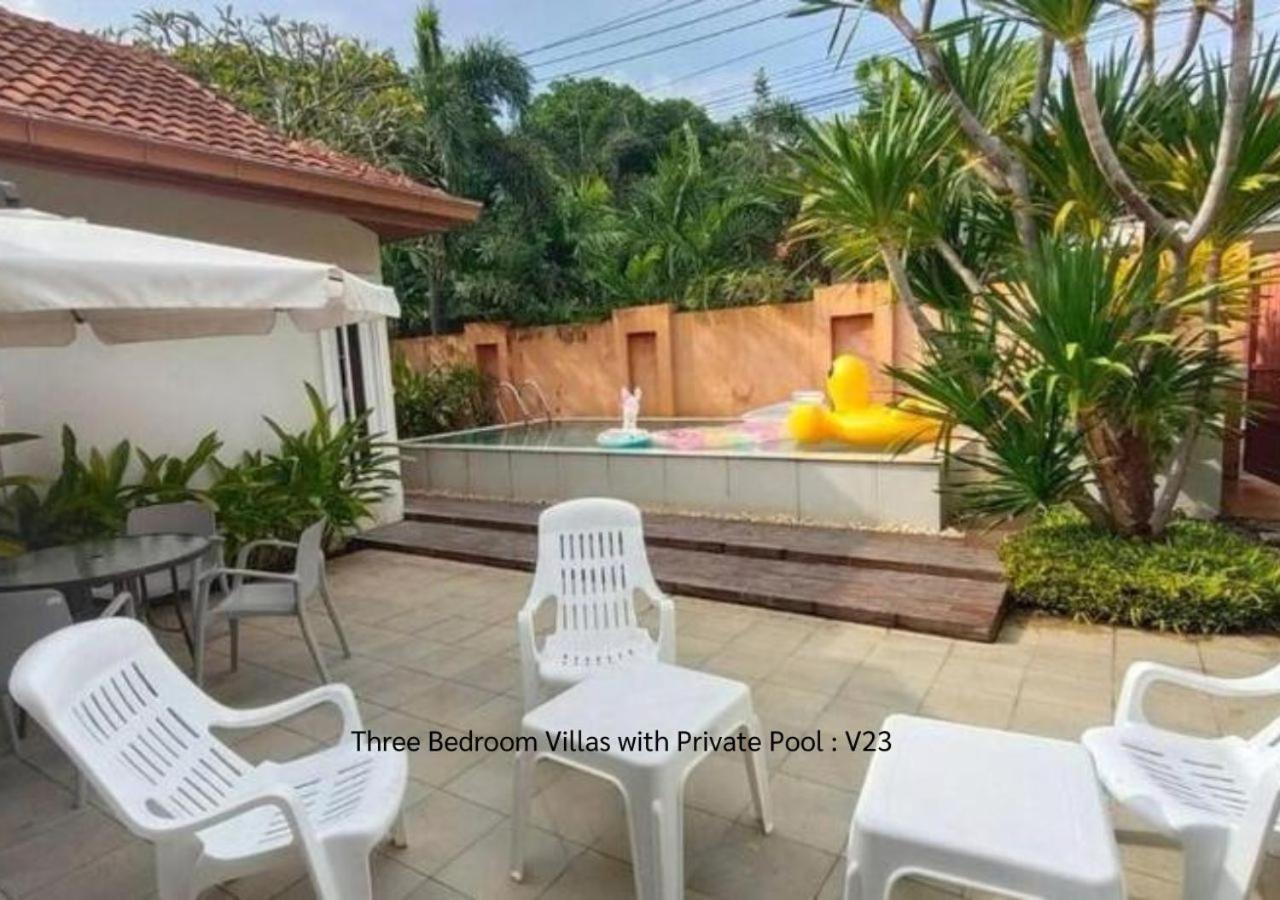 Baronial Pool Villas Pattaya