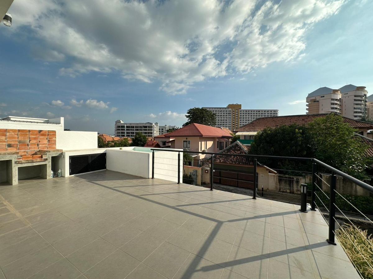 Chateau Dale Pool 176 Nearby Walking Street * Pattaya