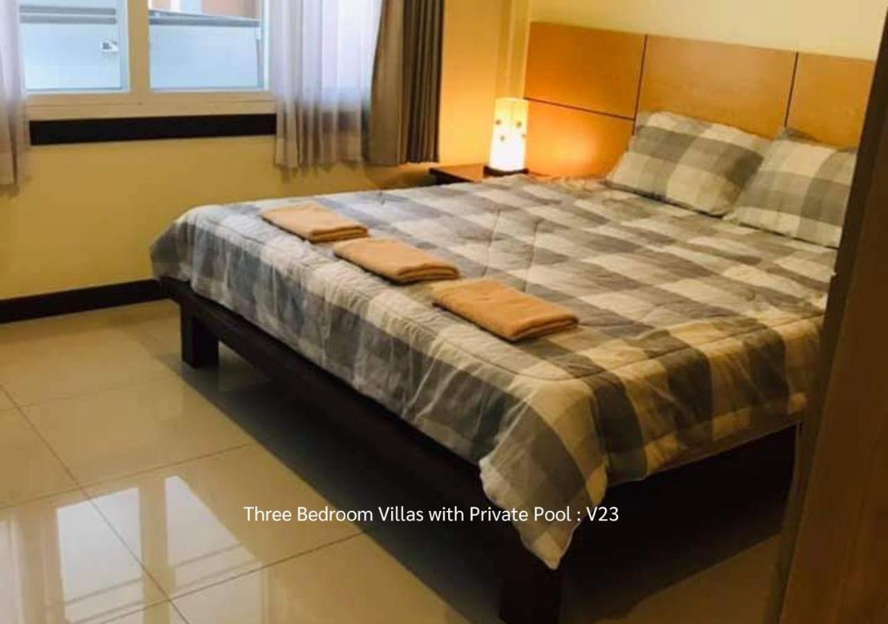 Baronial Pool Villas *
