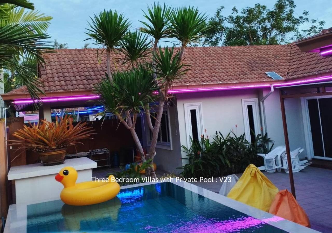 Baronial Pool Villas *