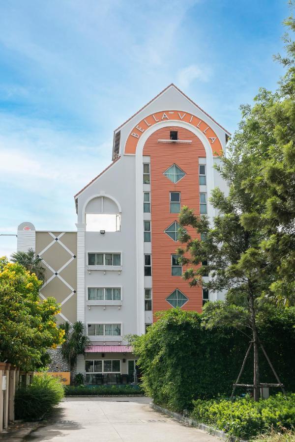 Hotel Bella 3rd Road 3*