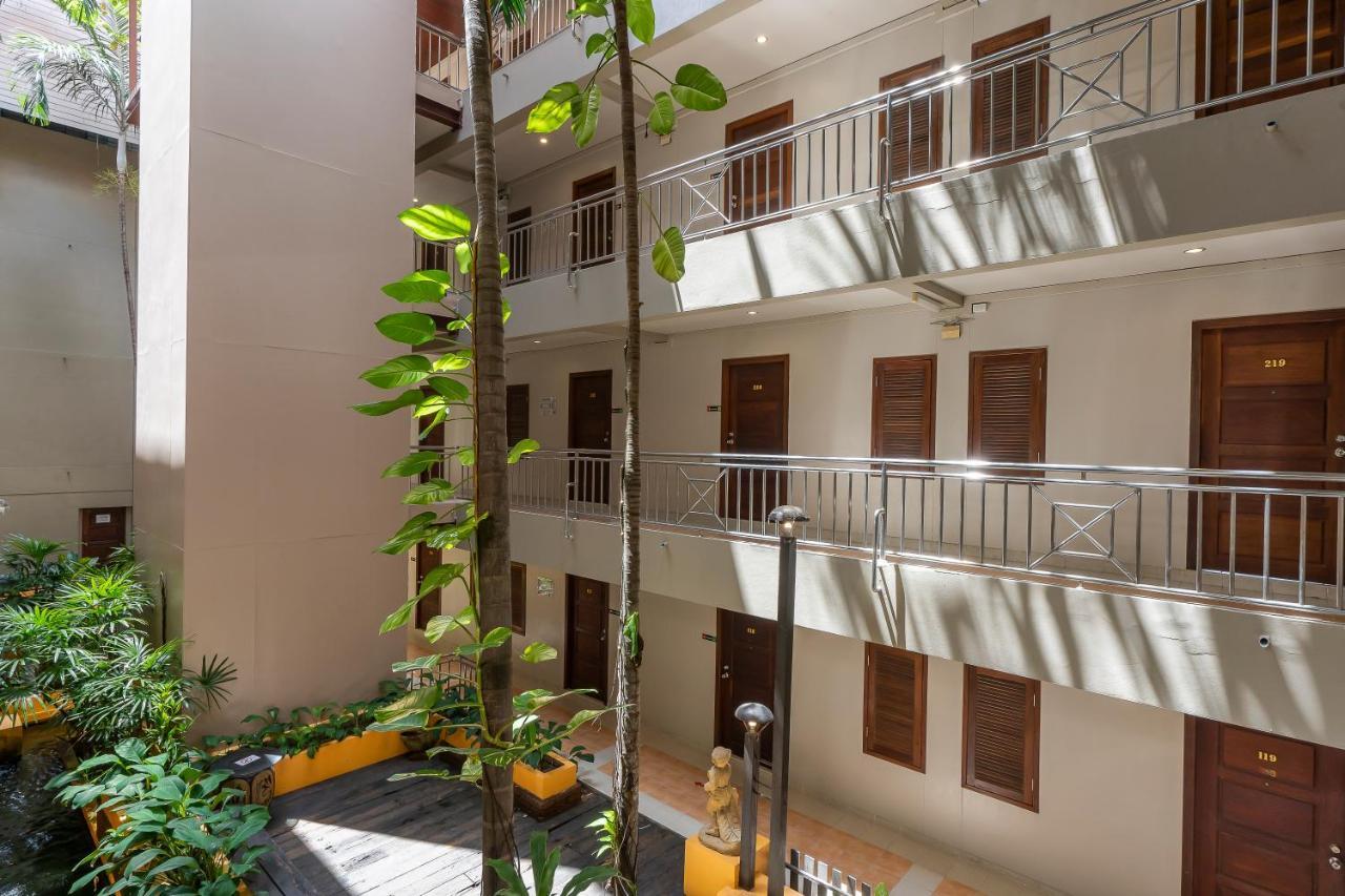Bella 3rd Road Hotel 3*