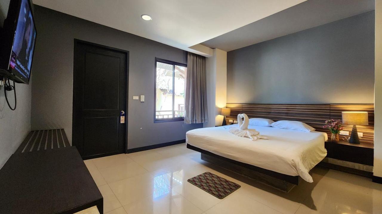 Garden Hotel 3*