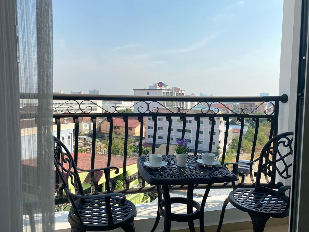 Olympus Garden By Jack Apartment Pattaya