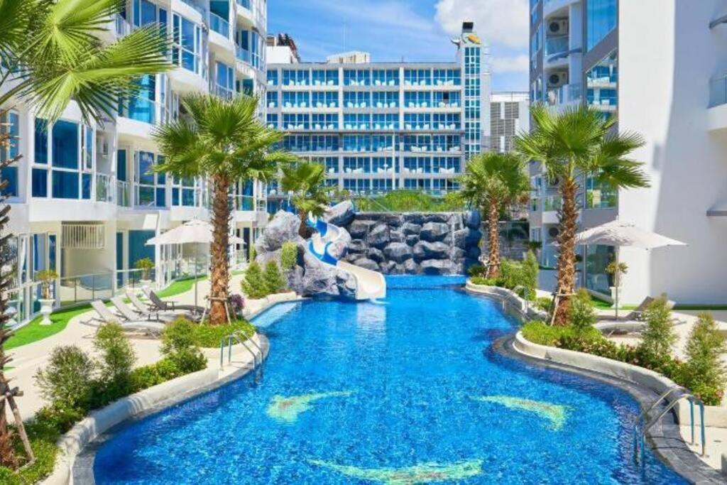 Apartment Large Luxury - City Centre - Grand Avenue - 405 Pattaya