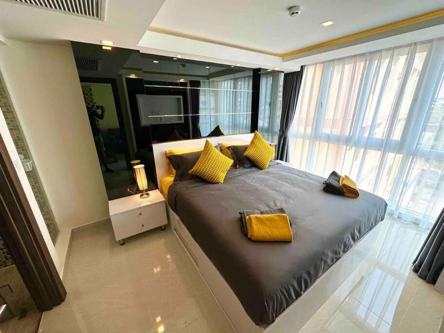 Apartment Large Luxury - City Centre - Grand Avenue - 405 Pattaya