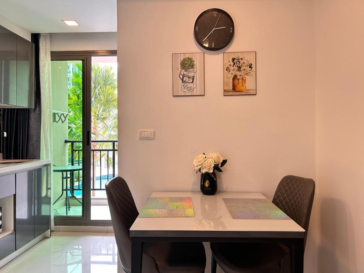 Apartment 超大泳池景观房 市中心区域 离步行街5分钟near Walking Street *