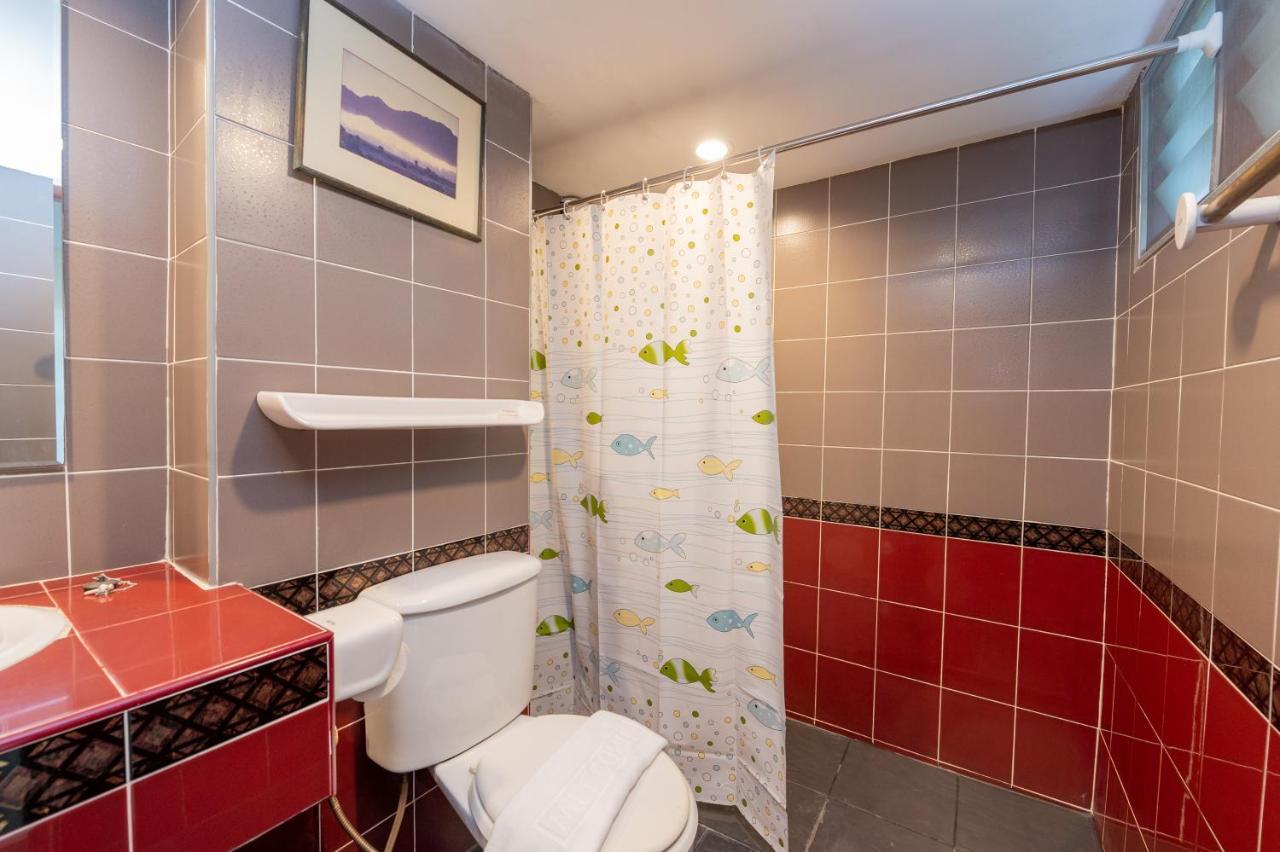 Hotel Hillside 3*
