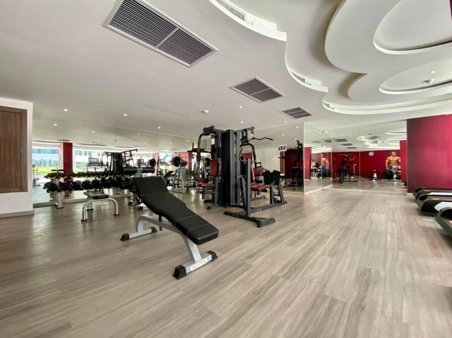 Apartment Large Luxury - City Centre - Grand Avenue - 405 *