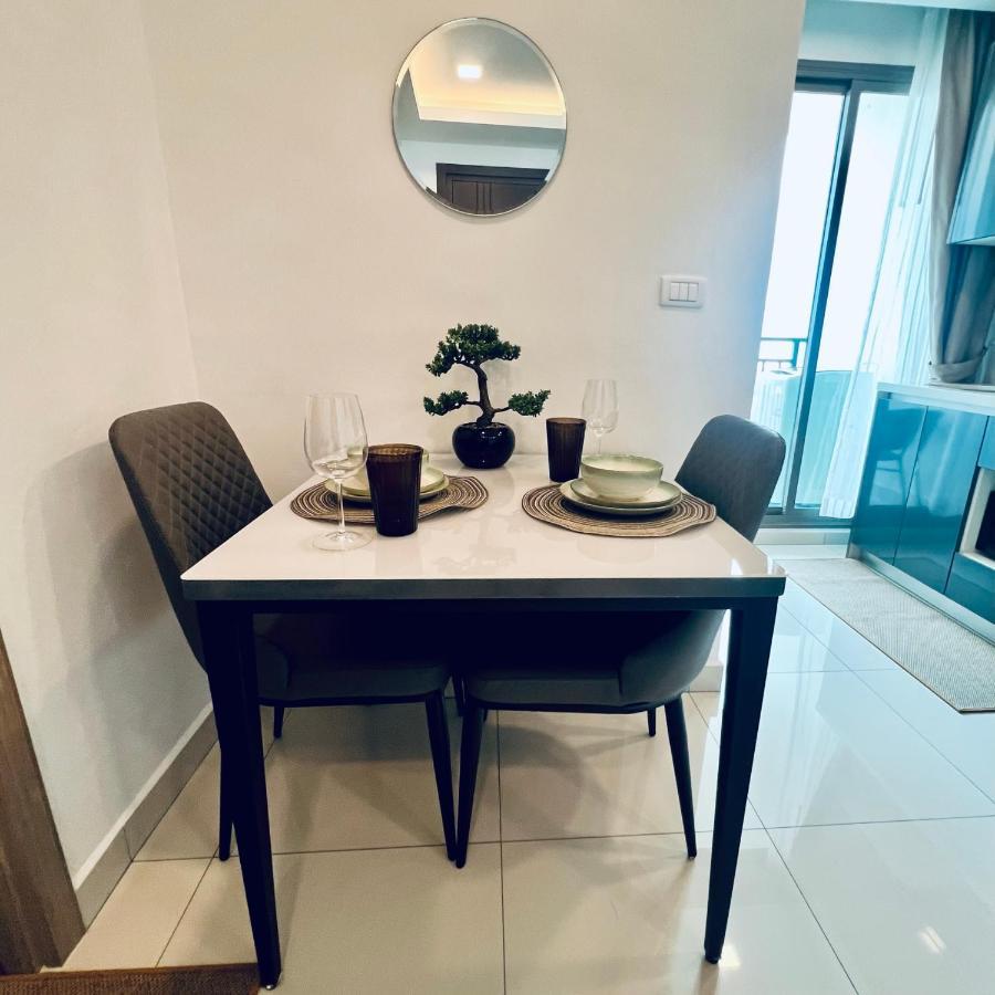 New 1-br Pool View New Arcadia * Pattaya