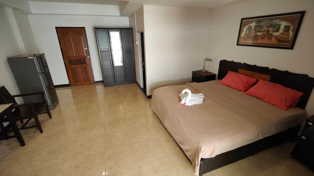 Hostel Orient House