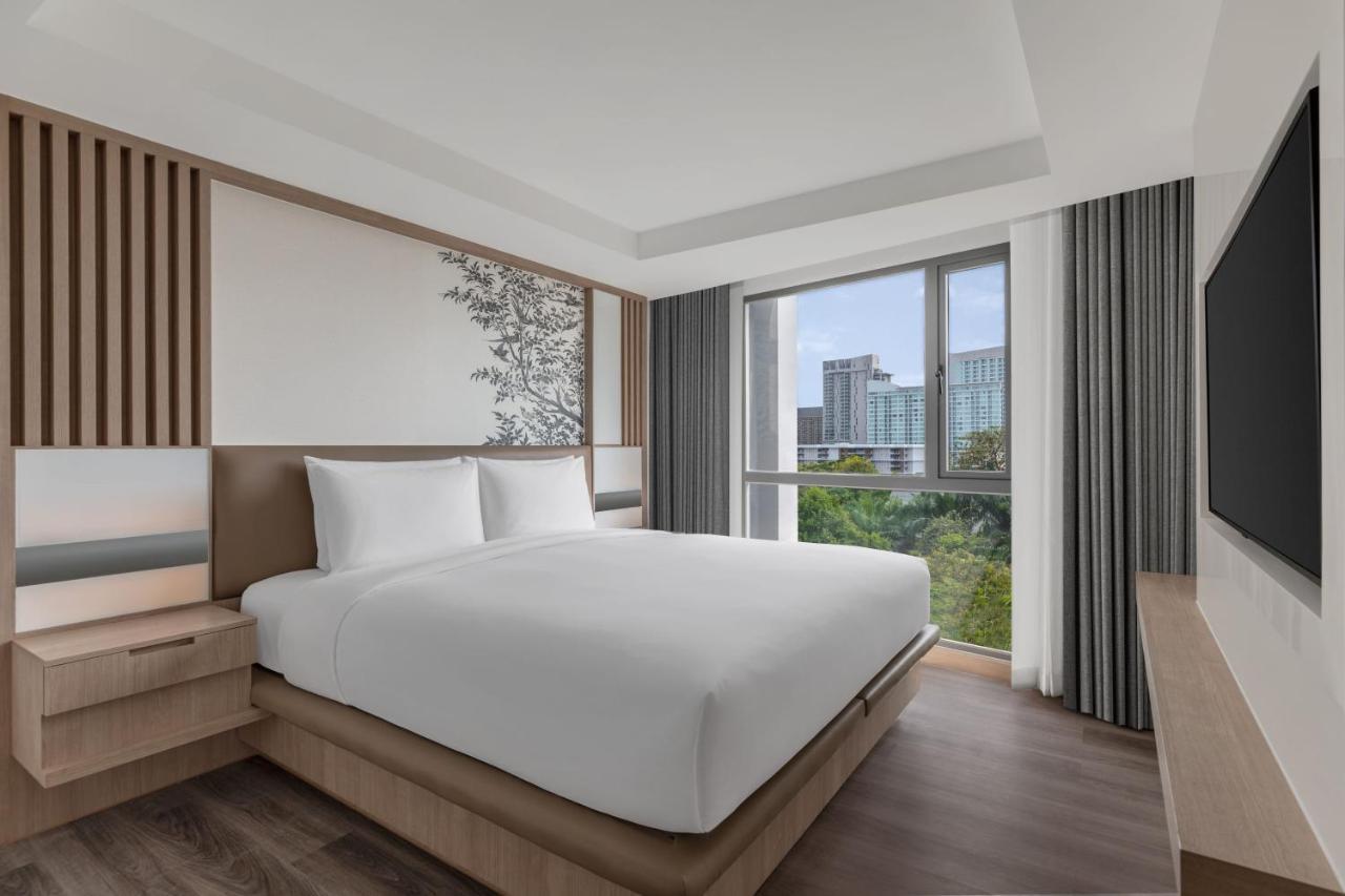 Courtyard By Marriott North