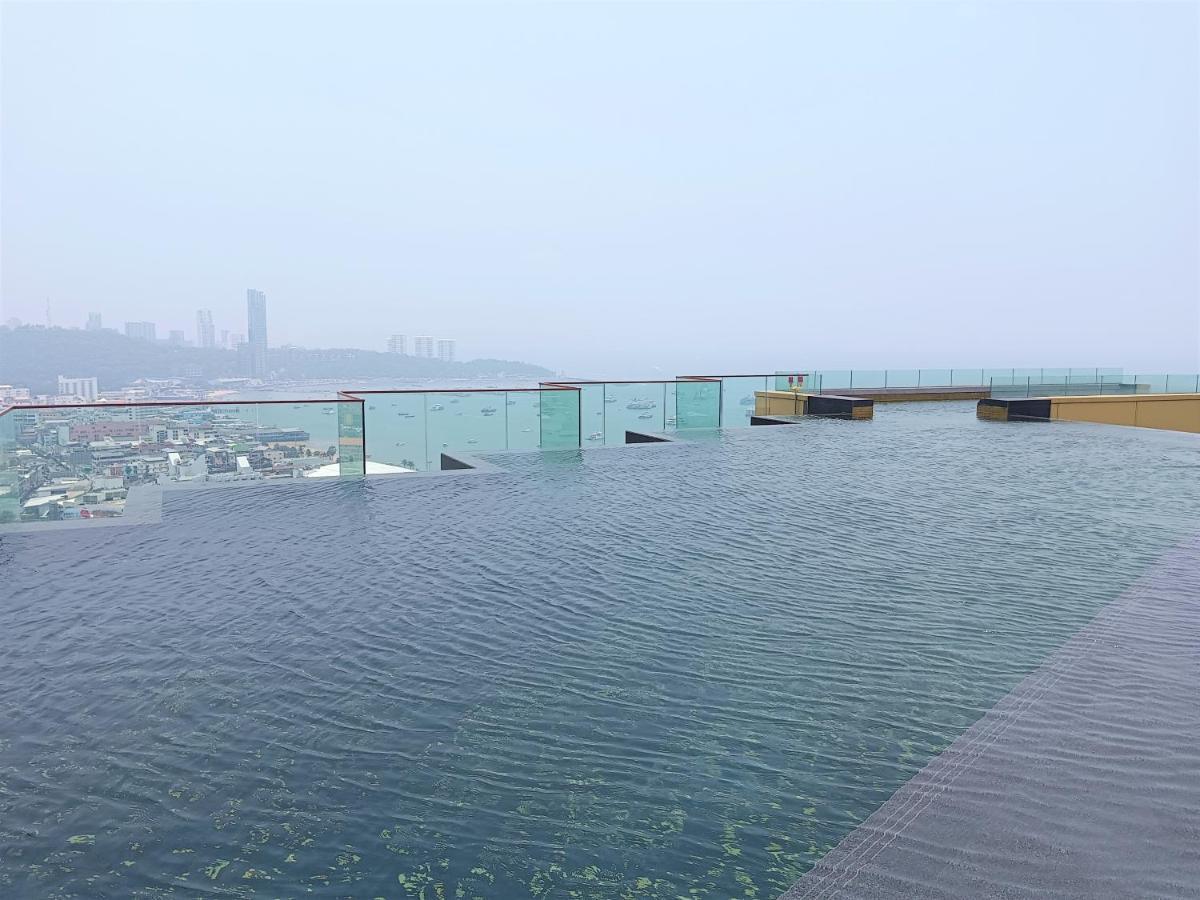 Apartment Edge Central Lux Pattaya