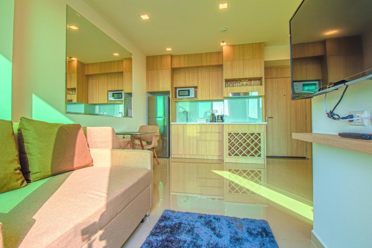 In Garden Tower Pool, Sauna & Gym 1 Km From Walking Street Apartment Pattaya