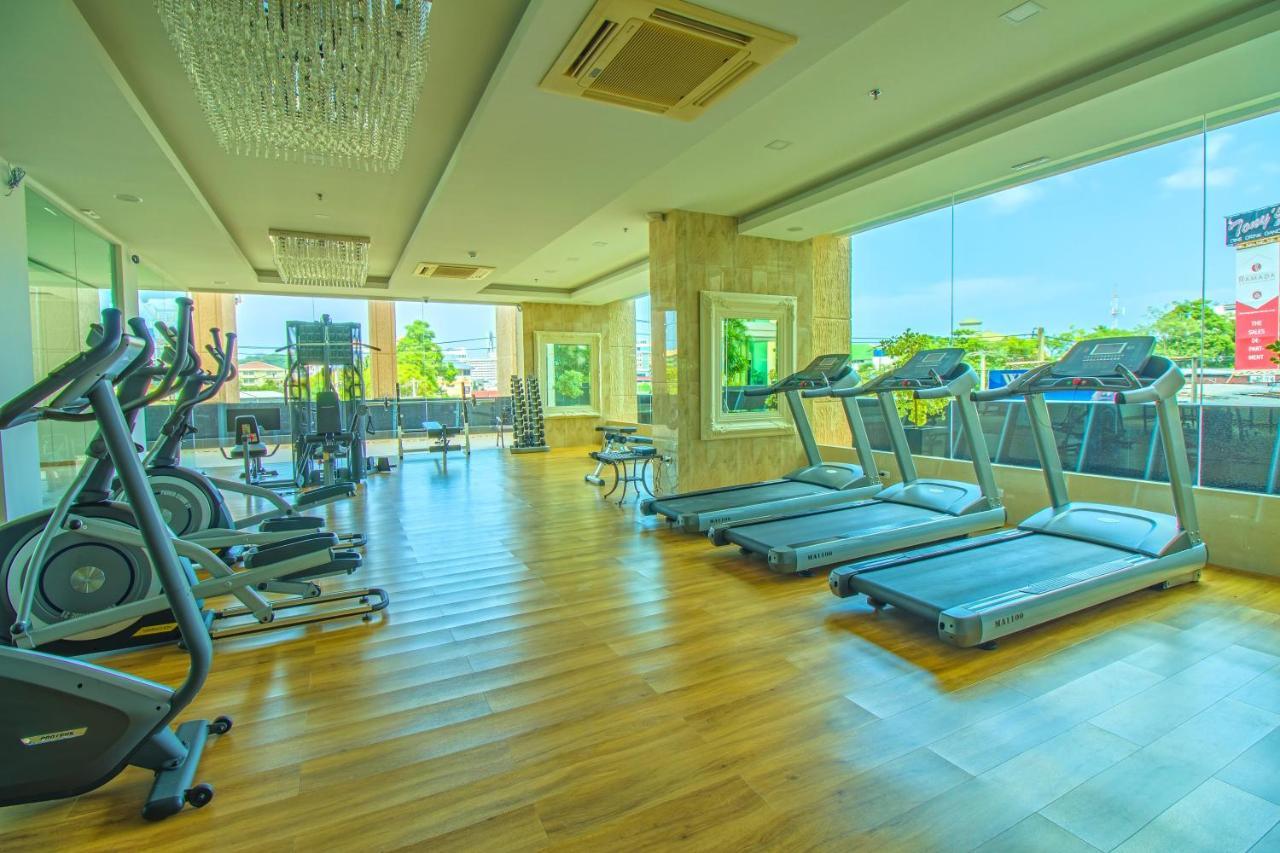 In Garden Tower Pool, Sauna & Gym 1 Km From Walking Street