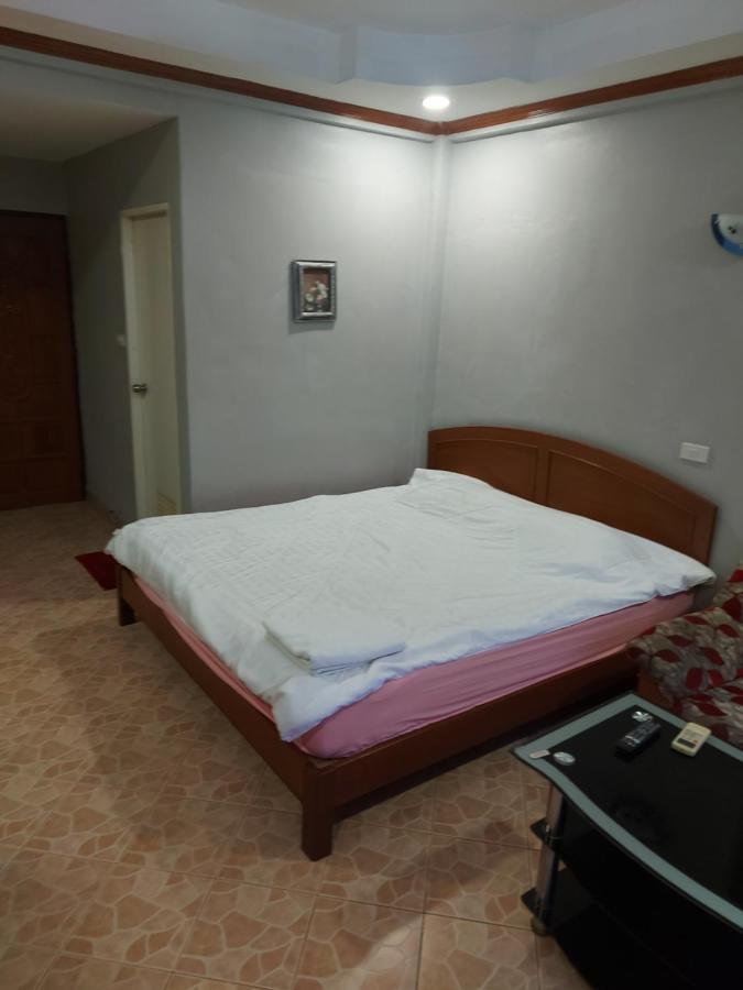 Aparthotel S- One *