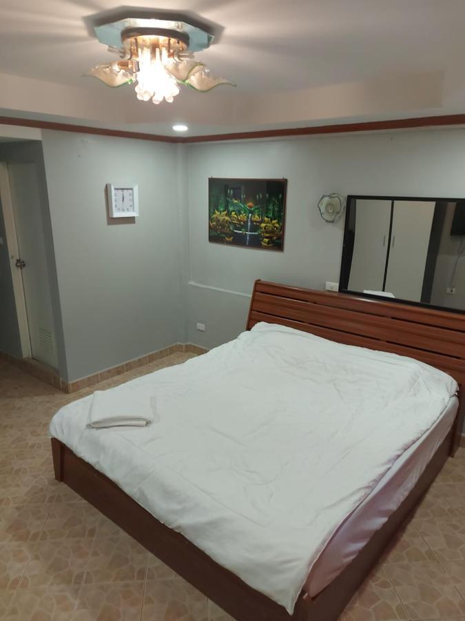 Aparthotel S- One *