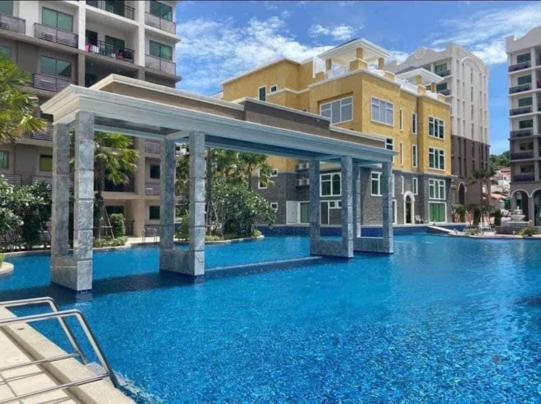 Arcadia Beach Continental อาคาเดีย บีช คอนติเนนทอล Pattaya