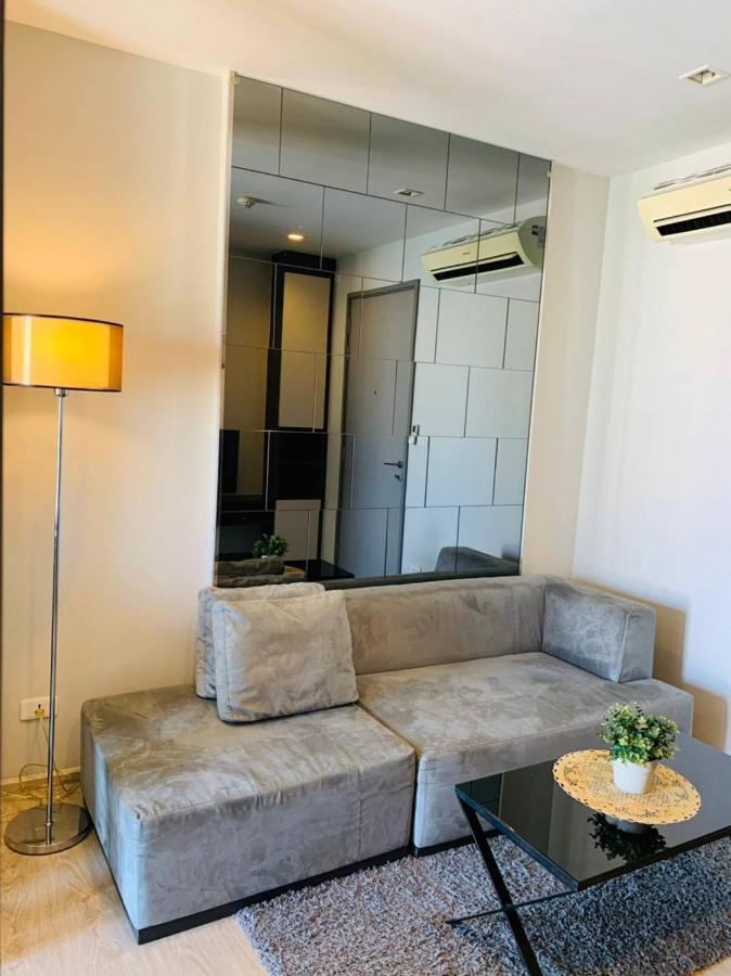The Base Central High Floor Sea View