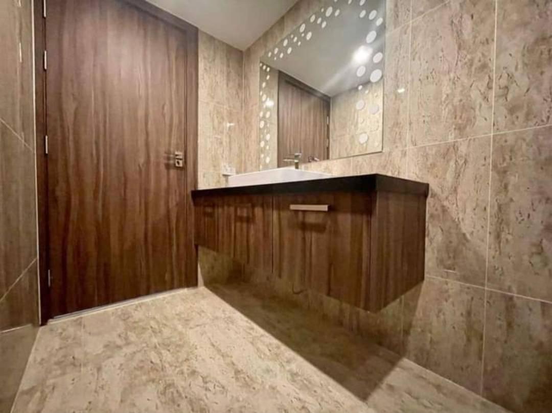 Apartment Central Grand Avenue 2 Bedroom