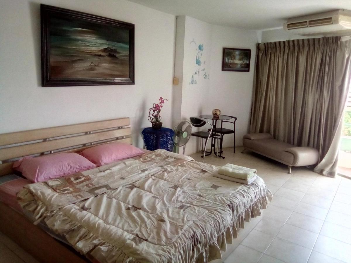 Apartment View Talay #1 = Jomtien Call Me +66-8-68409-206 *