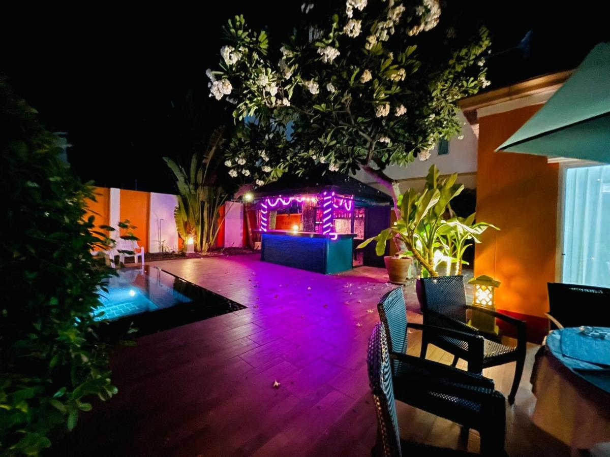 Rosewood Pool 1 Pattaya