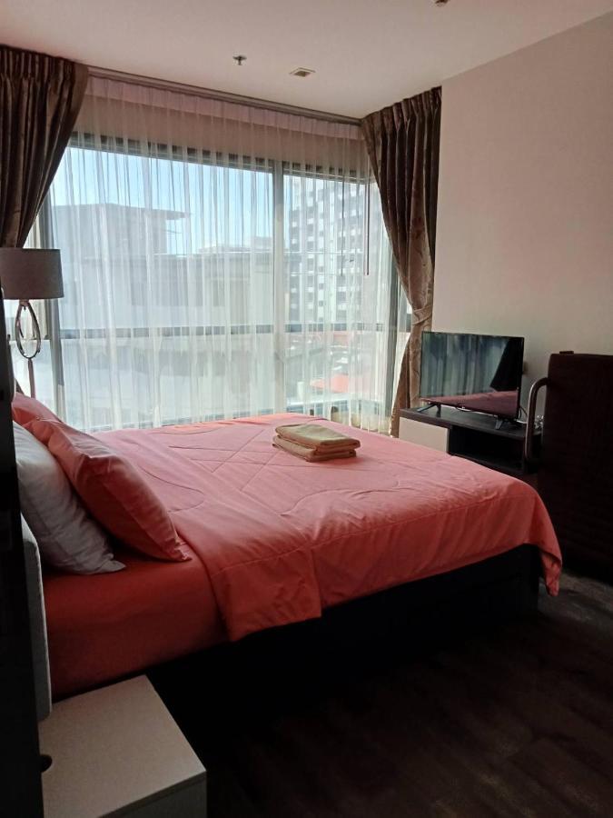 2 Bed Room, Large Living @ *