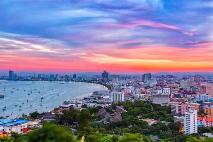 Apartment Arcadia Beach Continental อาคาเดีย บีช คอนติเนนทอล *