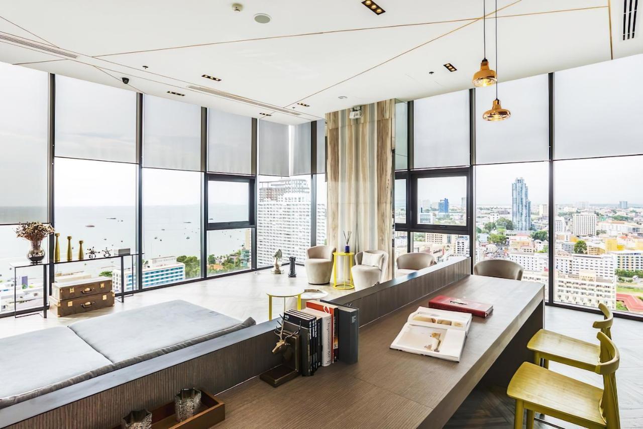 Apartment With A Beautiful View Pattaya