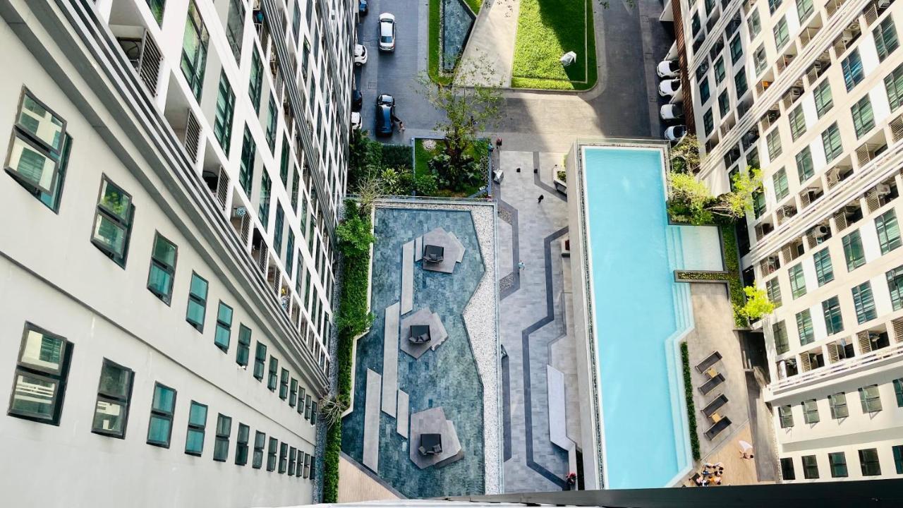 The Base Center Apartment