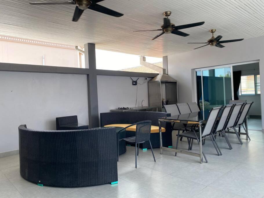 Villa South Pattya, 5br