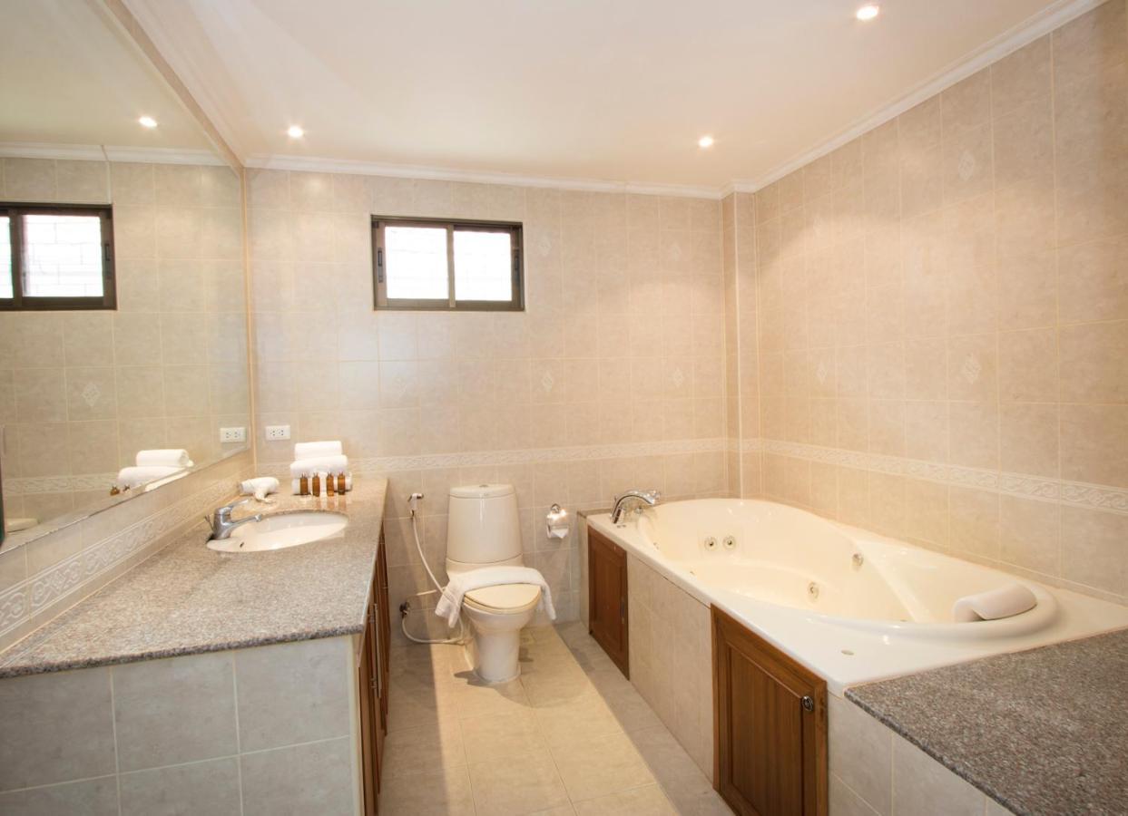 Villa Avoca Pool *
