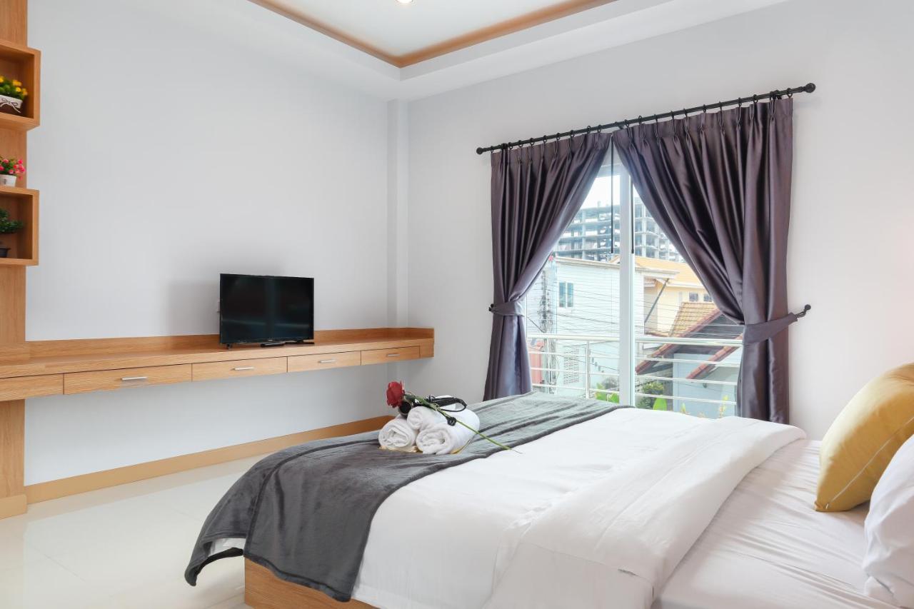 Villa Relax Pool Near Walking Street,jacuzzi ,bbq 5bed 6bath House54