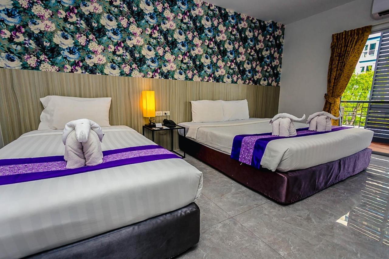 Embryo Hotel