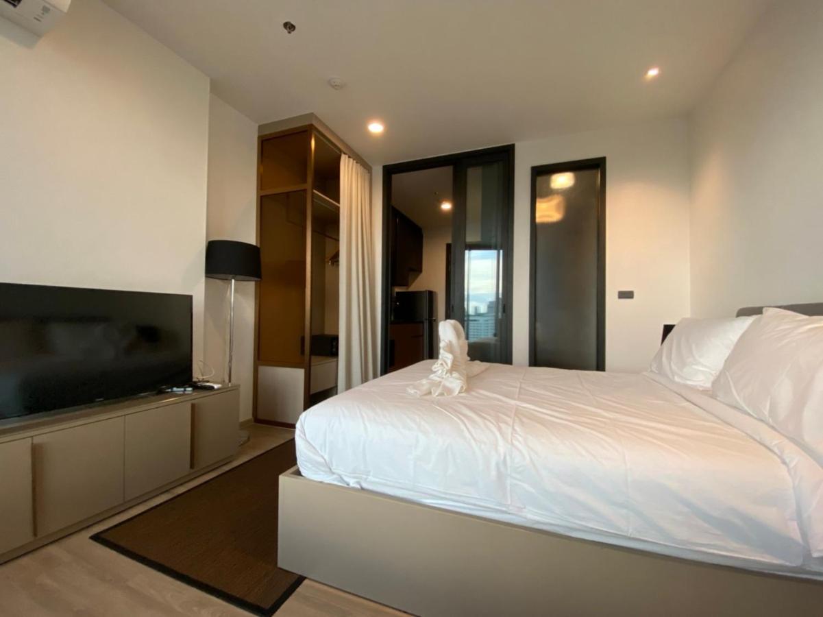 Apartment The Edge X Monthstayz Thailand