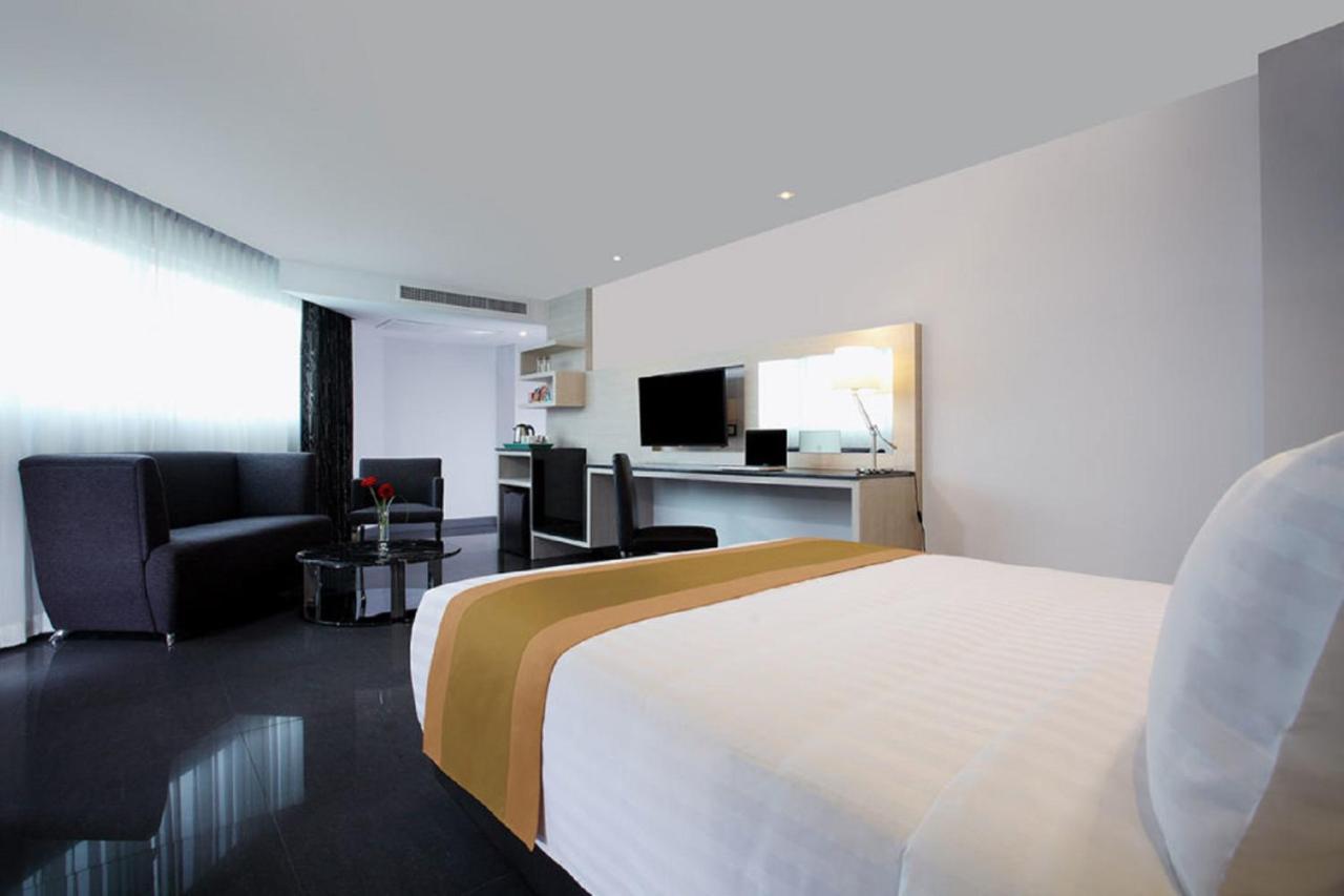 Nova Express 4*