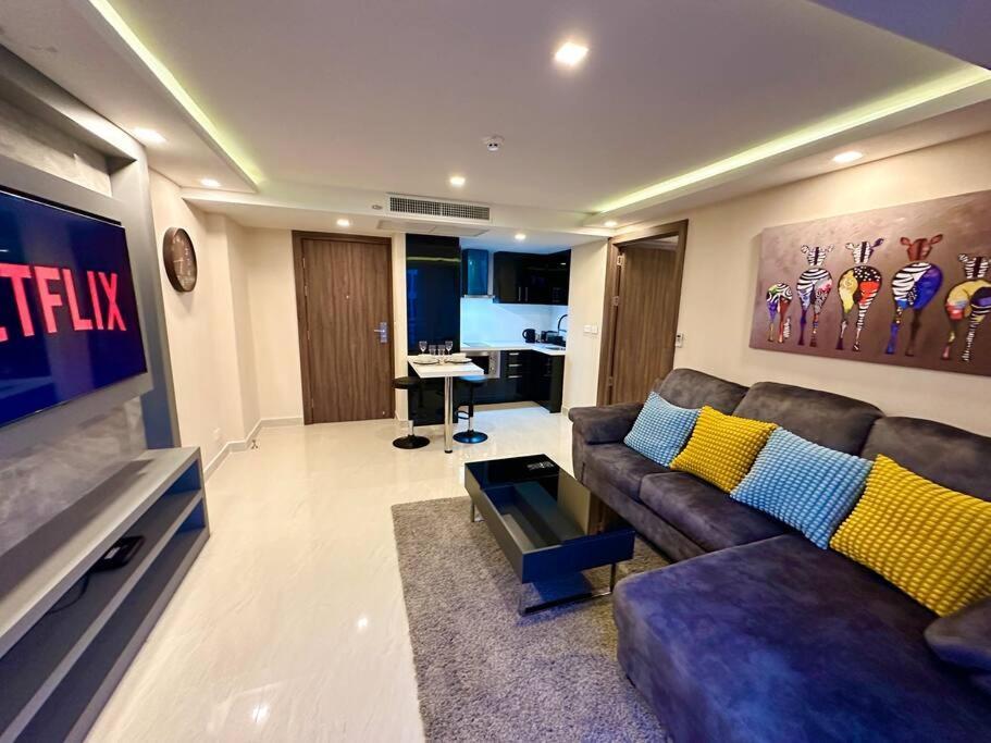 Apartment Large Luxury - Centre - Grand Avenue Residences - 501 Pattaya