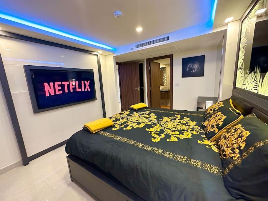 Apartment Large Luxury - Centre - Grand Avenue Residences, Pool View - 716