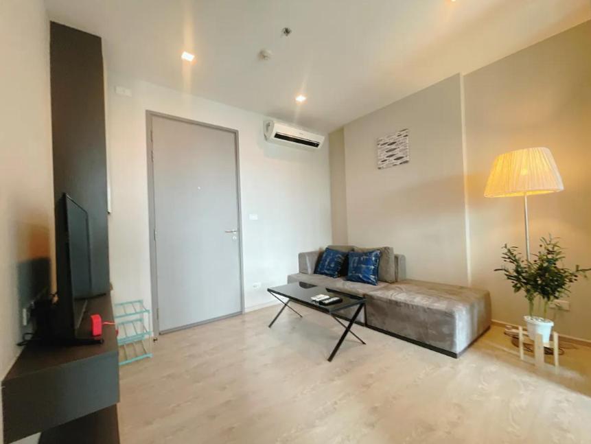 The Base Long Balcony King-bed With Infinity Pool & Free Netflix *