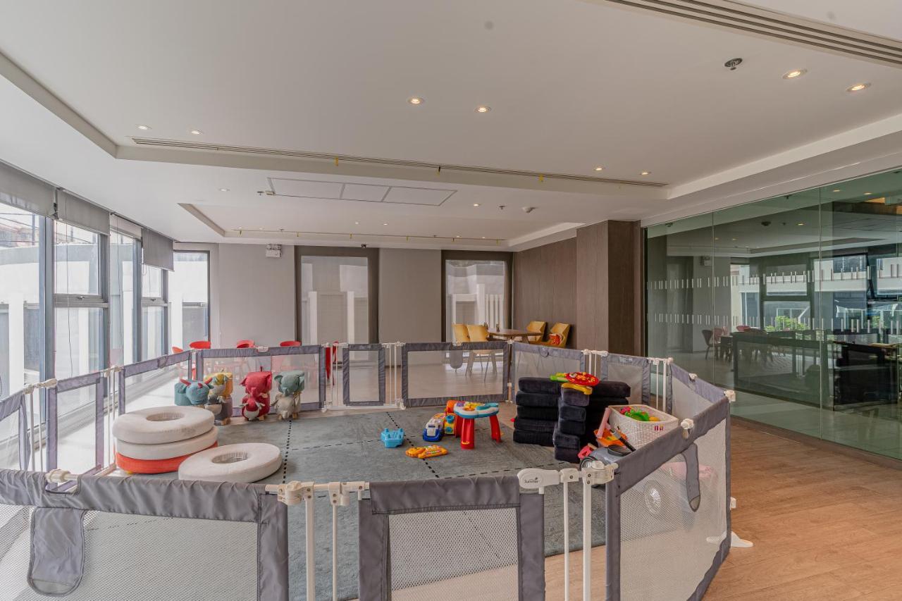 The Base 1 Bedroom Apartment *