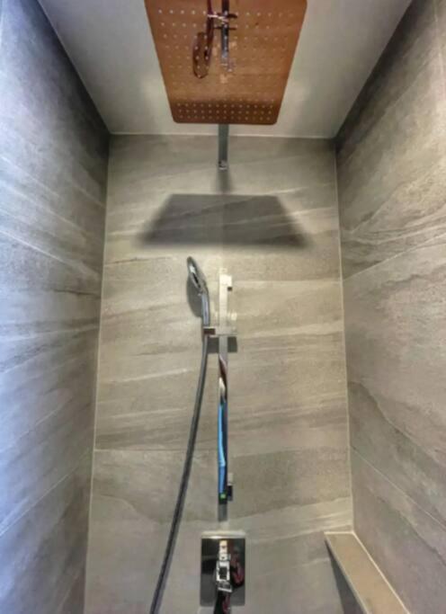 Apartment Edge With Living Pattaya